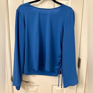 Vince Camuto long sleeve blouse